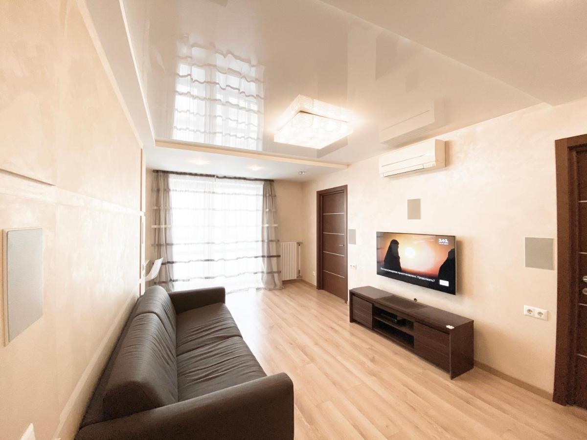 2-Bedroom Apartment Most City Area, Ekaterynoslav Square ドニプロペトロウシク エクステリア 写真